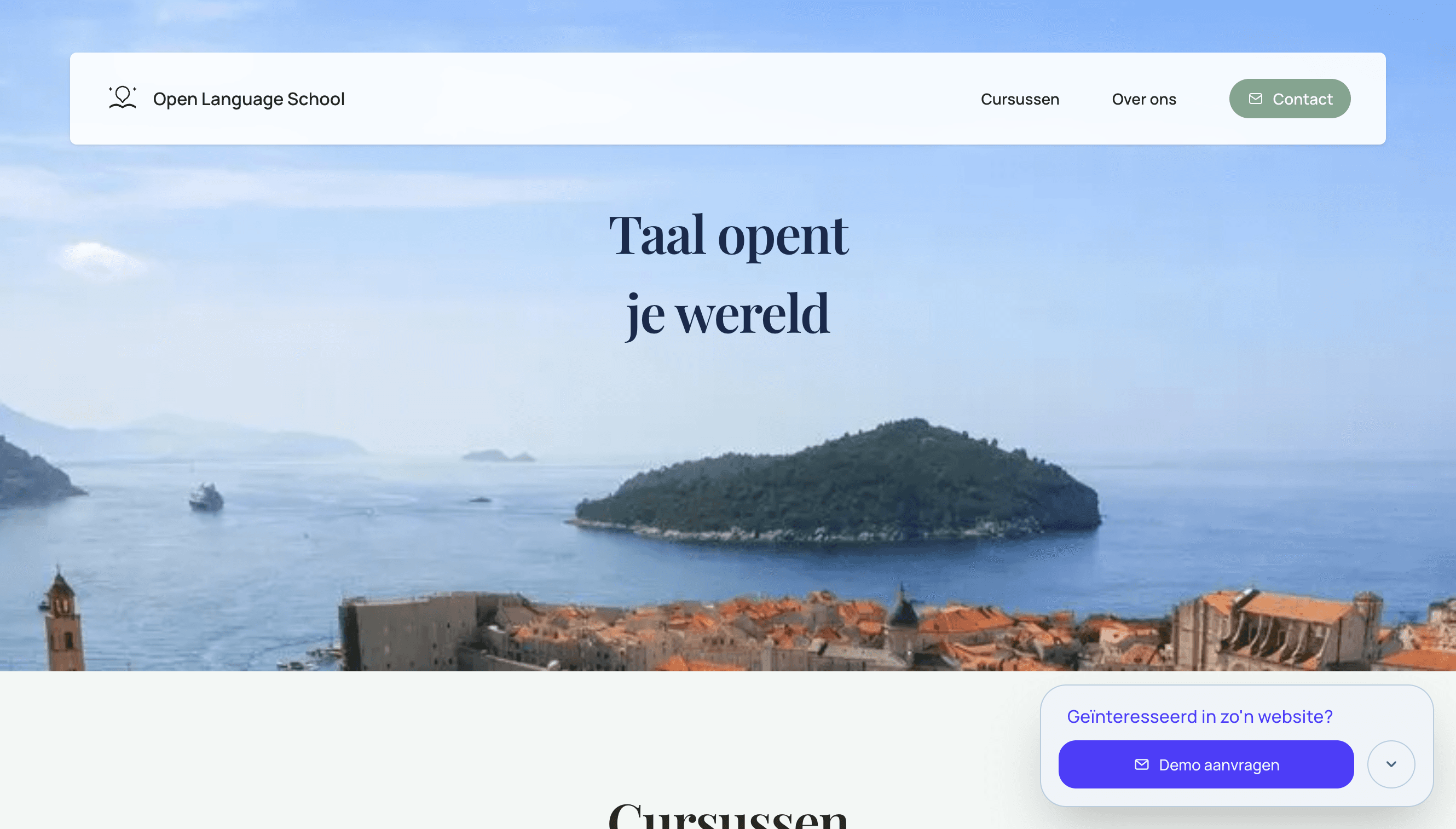 Homepage van een prototype voor een leerorganisatie met cursusoverzicht en actieknop.